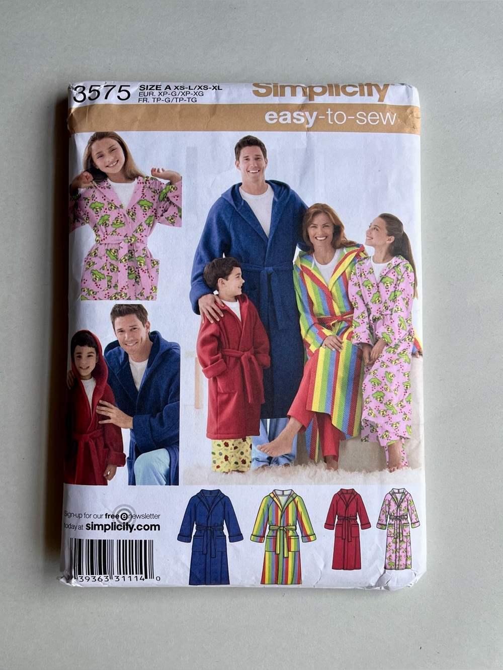 Simplicity 3575 Unisex Childs Teens Adults Robe Sewing Pattern